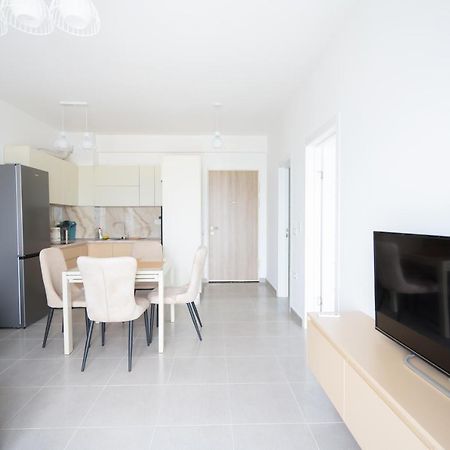 Apartment In The Village With A Sea View Vlorë Exterior foto